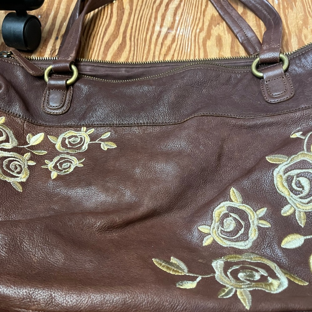 Gold embroidered brown faux leather bag - Picture 4 of 6
